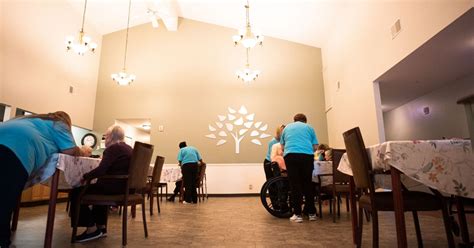 Memory Care In Assisted Living Facilities Courtyard Manor