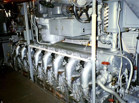 General Motors Cleveland Diesel Engine Division Model 16 248 V16 Diesel