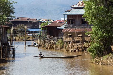 Ywama Village Inle Lake Myanmar Editorial Photo Image Of Asia