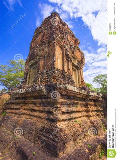 Baksei Chamkrong Th Century Hindu Temple Part Of Angkor Wat Stock