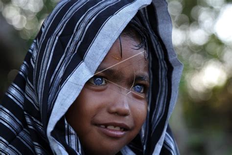 Mata Biru Dari Suku Buton Antara Foto