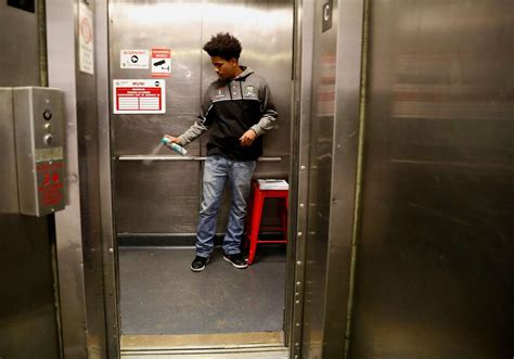 Two More Bart Stations Are Getting Elevator Attendants