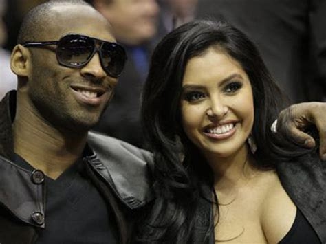 Vanessa And Kobe Bryant Were Seen Kissing After The Lakers Game Last