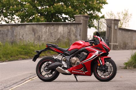 Visualize prices for honda cbr650f in new orleans, la on a graph. Fahrbericht Honda CBR 650 R 2019: Unter dem Radar ...