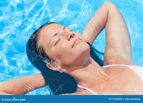 Beautiful Relaxing Woman Stock Image Image Of Person 17346585