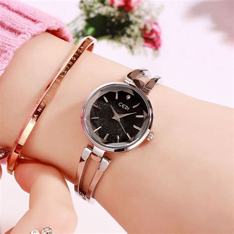 Wholesale Women Stainless Steel Waterproof Bracelet Watch With Spiral