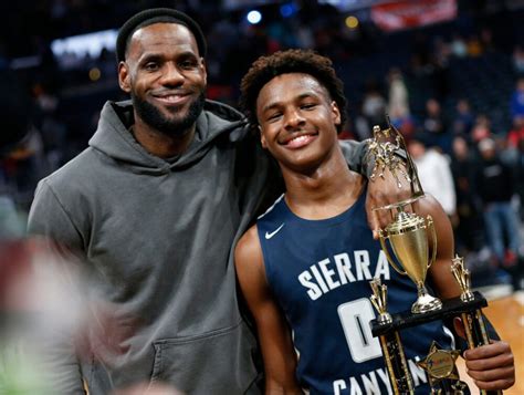 I'm heartbroken to share that yesterday, i said goodbye to my firstborn son antron, pippen wrote on social media accounts. LeBron James' Son Slammed for Liking Just "Light Skin ...