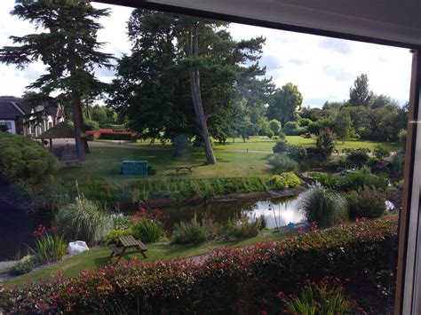 Go On Give Warner Breaks A Go Review Of Warner Hotels Alvaston