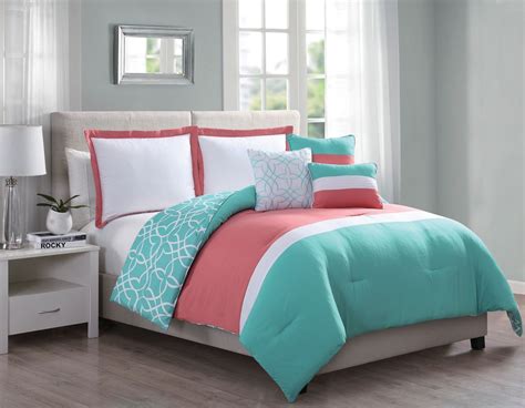 Baby bedding sets generally include a fitted sheet, quilt, crib skirt and bumper. coral and mint full size bedding sets | Teal And Coral ...
