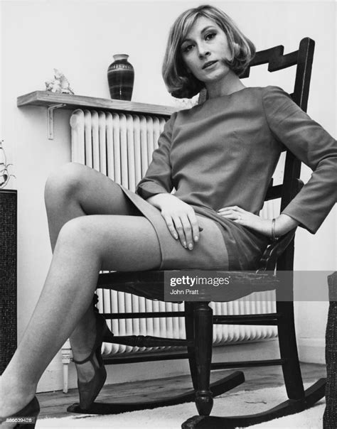 British Actress Ann Lynn At Home November 1966 Photo Dactualité