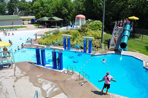 The carondelet park rec complex is more than just a gym. Play St. Louis: Blanchette Aquatic Facility, St. Charles