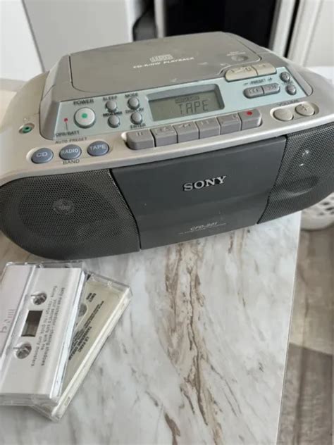Vintage Sony Boombox Cd Player Radio Cassette Recorder Cfd S Tested