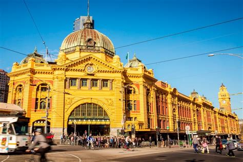 Flinders Street Railway Station Whats On Melbourne