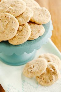 Whether you are making christmas sugar cookies or cookies for a wedding, one of my favorite all time cookie recipes is although these cookies won't spread a much as others, you still don't want them to touch. Paula Deen 30 Days of Holiday Cookies — PaulaDeen.com | Paula deen