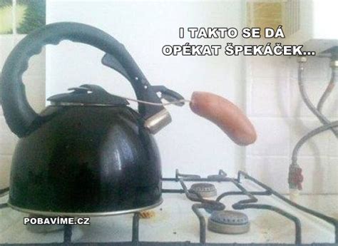 Neuvěřitelné opékání špekáčků Zábavné obrázky, vtipné obrázky