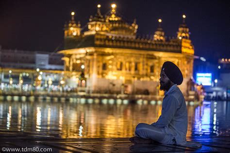 Le Golden Temple Damritsar En Inde Le Tour Du Monde à 80 Cm