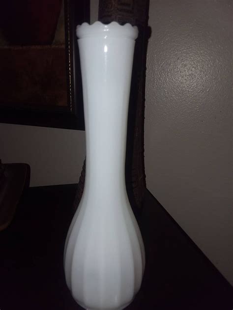 Set Of 2 Vintage Milk Glass Scalloped Ruffled Rim Bud Vase Etsy Bud