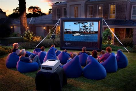 Beyond amazing restaurants and shops, the wharf offers countless things to do and see—on and off the water. Backyard Movie Screen - DIY Outdoor | Home Design, Garden ...