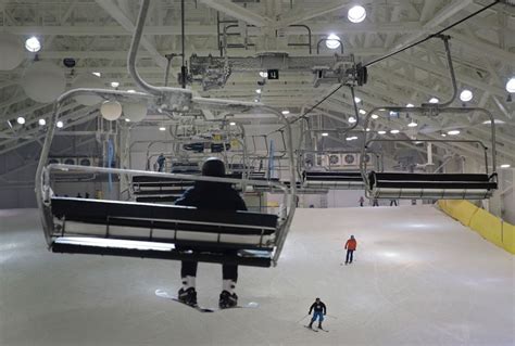 The Dystopian Experience Of Skiing In New Jerseys New American Dream