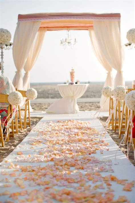 Foto stock, immagini e grafica di matrimonio in spiaggia. Matrimonio in spiaggia: Come organizzare un matrimonio ...