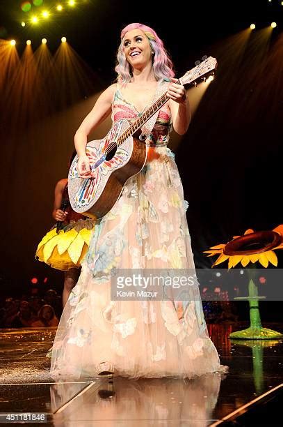 Katy Perry Prismatic Tour Photos And Premium High Res Pictures Getty Images