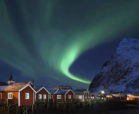 Scandinavia Northern Lights Tour Shelly Lighting