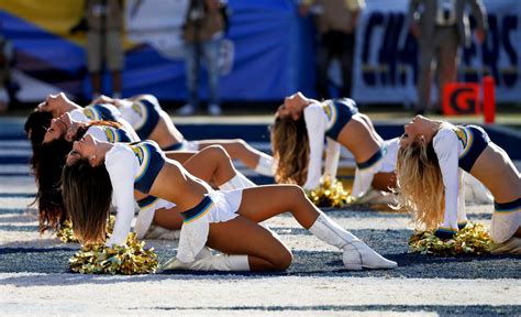 nfl cheerleaders nfl cheerleaders cheerleading san diego chargers