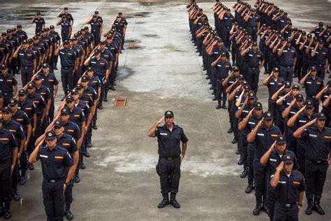 Polícia Militar Ganha Reforço De Mais 375 Policiais Diário Do Rio De