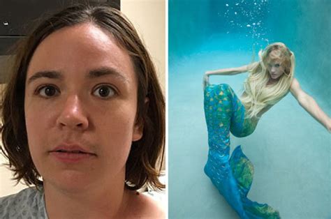Fresno Mermaid Naked Woman With Webbed Toes Tells Cops She Is Mermaid