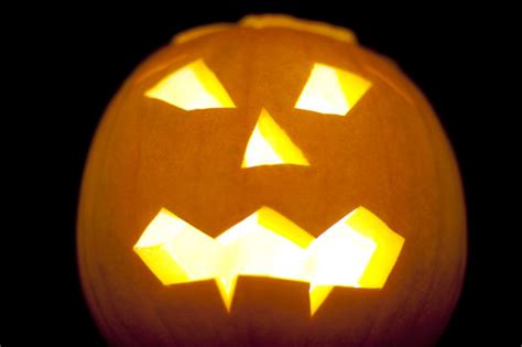 Halloween Lantern A Halloween Jack O Lantern Creepyhalloweenimages
