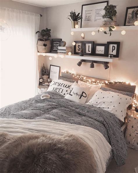 As girls always prefer bright colors like pink, yellow, green, red rose, bluish white. Simple Bedroom Decorating Ideas - Houzdeco within Bedroom ...