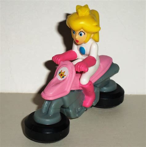 Mcdonalds 2014 Mario Kart 8 Princess Peach Happy Meal Toy Loose Used