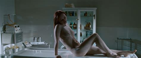 Nude Video Celebs Christina Ricci Nude After Life 2009