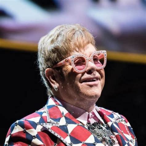 Otticanet Magazine Elton John And His Most Fashionable Glasses