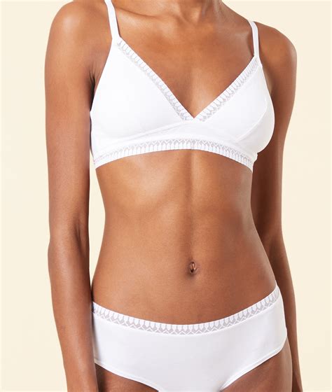Non Wired Organic Cotton Triangle Bra With Removable Pads HAPPILY BLANC ETAM