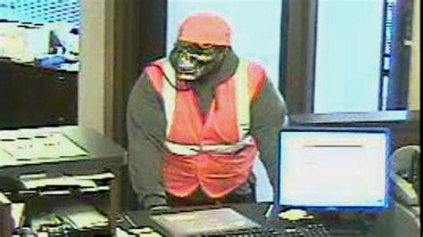 Investigators Search For Suspect In Nw Okc Bank Robbery