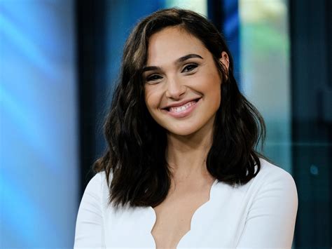 Good photos will be added to. 'Wonder Woman' Gal Gadot went makeup-free on Instagram ...