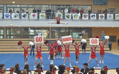 17 squads cheer each other on to new heights | Stars and Stripes