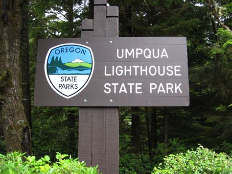 Streaming Together Umpqua Lighthouse State Park