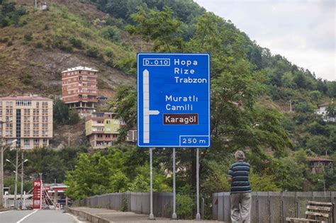 Macahel is in borçka district of artvin province and surrounded by karcal mountains. Gitmiş Gibi Oldum: Artvin/Macahel: Camili köyü ve Maral ...