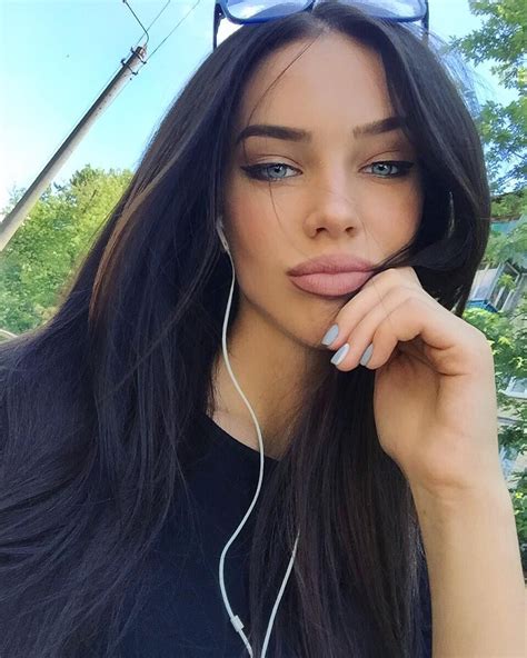 the dasha d en instagram “Дорога мой дом” beautiful face beautiful eyes brunette beauty