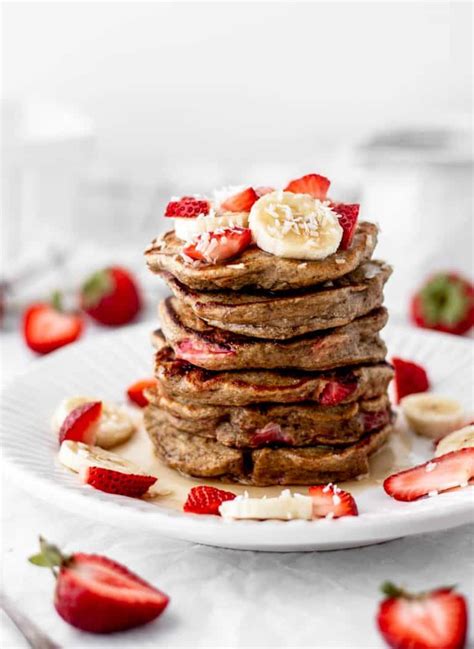 Healthy Strawberry Banana Pancakes With Oats Haute And Healthy Living