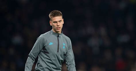 Latest on villarreal defender juan foyth including news, stats, videos, highlights and more on espn. Juan Foyth drops big hint about his Tottenham future after Villarreal loan move - football.london