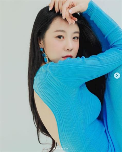 사악한 신데렐라에겐 악당이 필요해 작가 공은화 , 삐약 총편수 총 60화 개과천선한 악녀, 희대의 악당과 계약 결혼?! 이시원, 반전 매력 과시 '섹시한 포즈까지...'