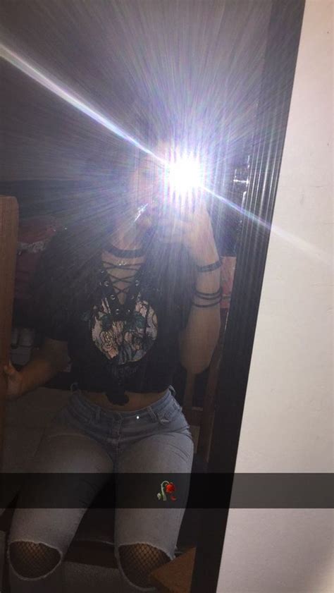 Selfie Poses Instagram Cool Girl Pictures Selfie Ideas Instagram