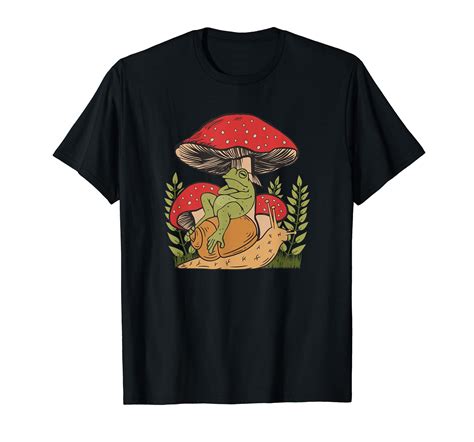 Cottagecore Aesthetic Frog Mushroom Snail Goblincore Toad Black T Shirt