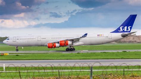 Sas Scandinavian Airlines Airbus A340 313 Oy Kbd V1images Aviation Media