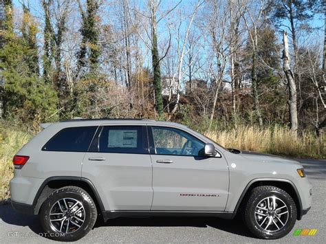 Sting Gray 2021 Jeep Grand Cherokee Trailhawk 4x4 Exterior Photo