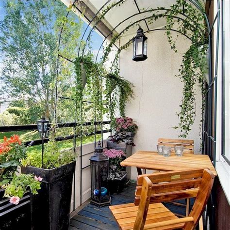 37 Cozy Apartment Balcony Decorating Ideas Small Balcony Garden