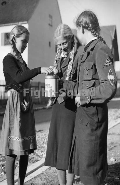 Ww2 Picture Photo Young Women Of Bund Deutscher Mädel League Of German Girl 2925 536 Picclick